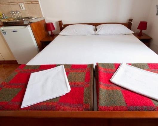 Apartments & Rooms M Petrovac 部屋 写真